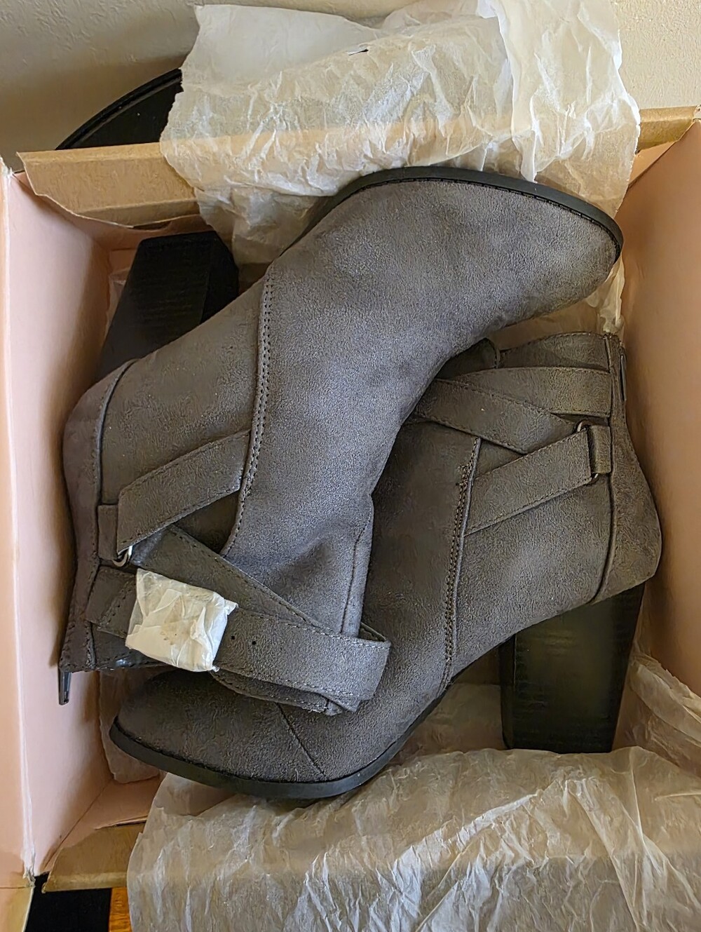 Brand NEW Faux Suede Gray Women Bootie
